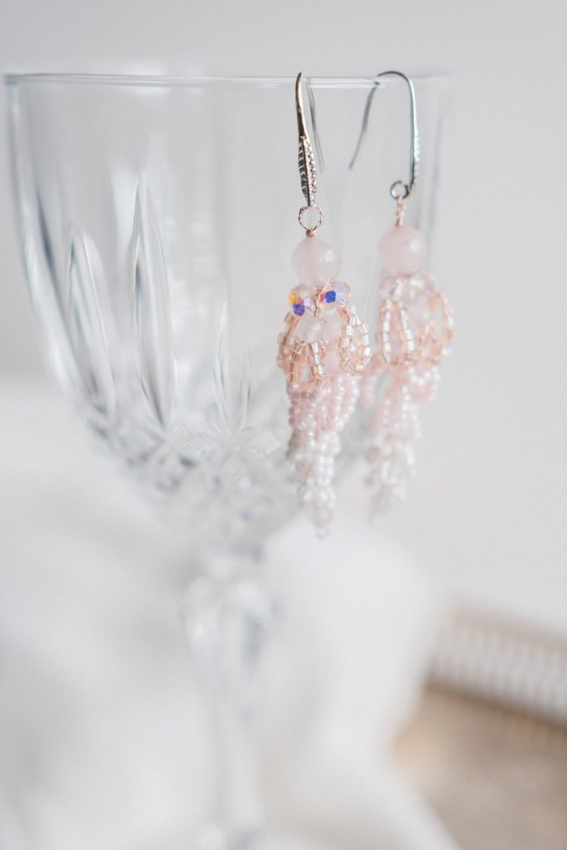 Castalia-delicate-bridal-drop-earrings-Aureus-Flos-fine-art-wedding-accessories-luxury-modern-bridal-headpieces-and-jewelry (2)