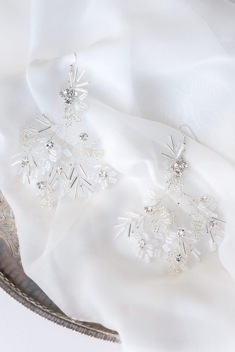 Orla-silver-rhinestones-chandelier-earrings-Aureus-Flos-fine-art-wedding-accessories-luxury-modern-bridal-headpieces-and-jewelry (2)