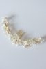aureus-flos-fine-art-wedding-accessories-elderflower-hair-comb-gold-02