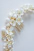 aureus-flos-fine-art-wedding-accessories-elderflower-hair-comb-gold-03