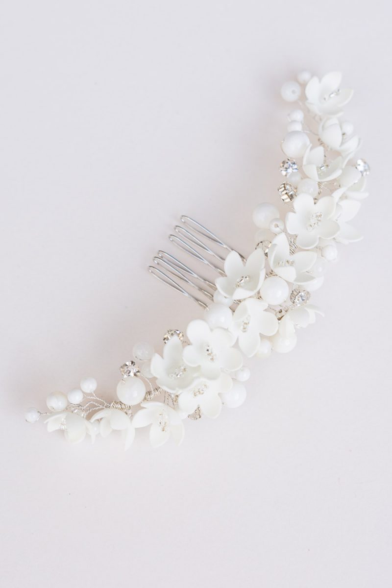 aureus-flos-fine-art-wedding-accessories-elderflower-hair-comb-silver-01
