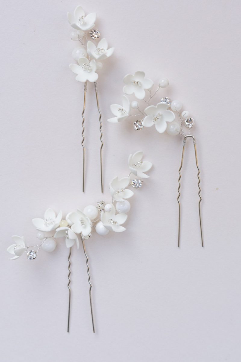 aureus-flos-fine-art-wedding-accessories-elderflower-hair-pins-silver-01