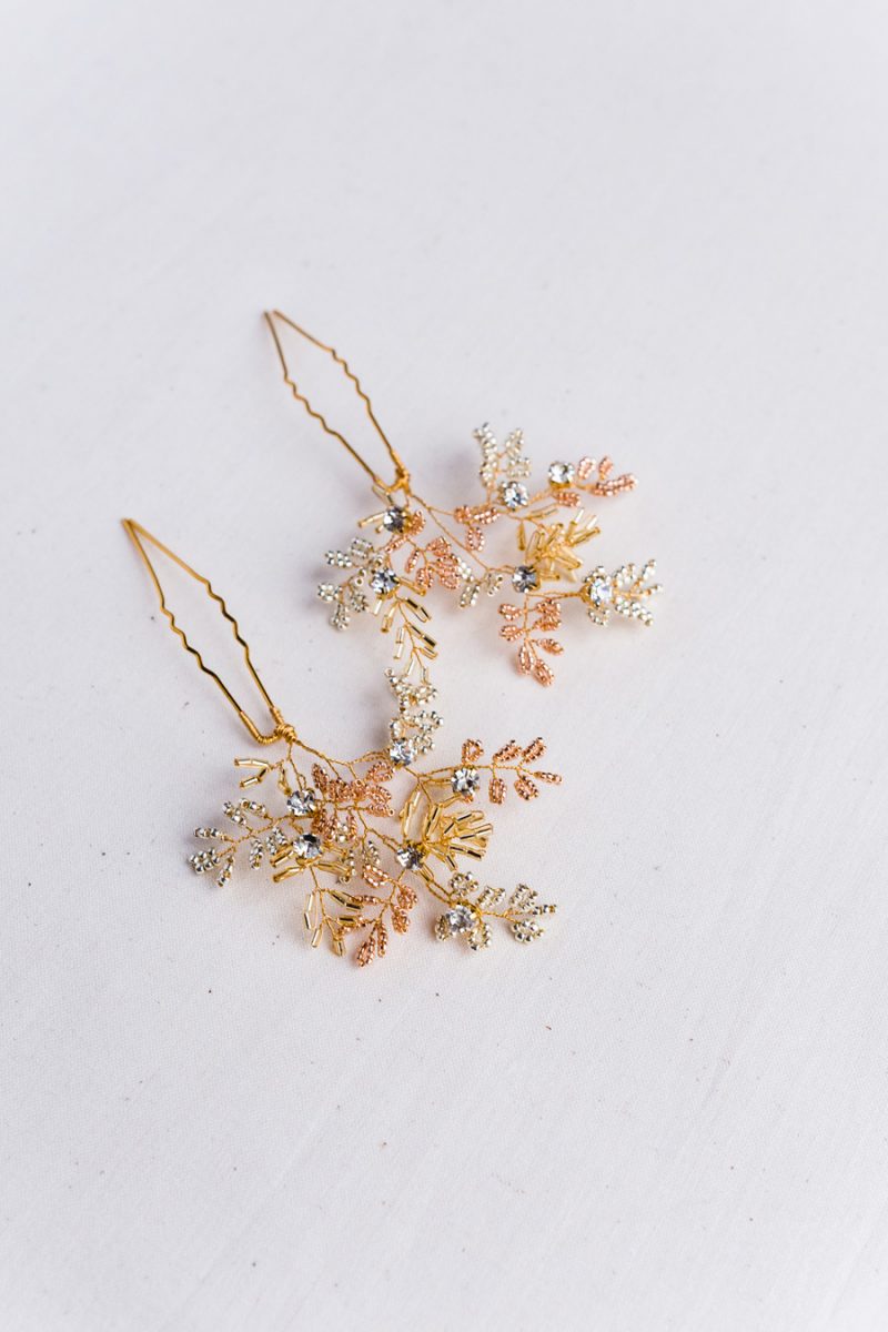 aureus-flos-fine-art-wedding-accessories-orla-hair-pins-botanica-collection02