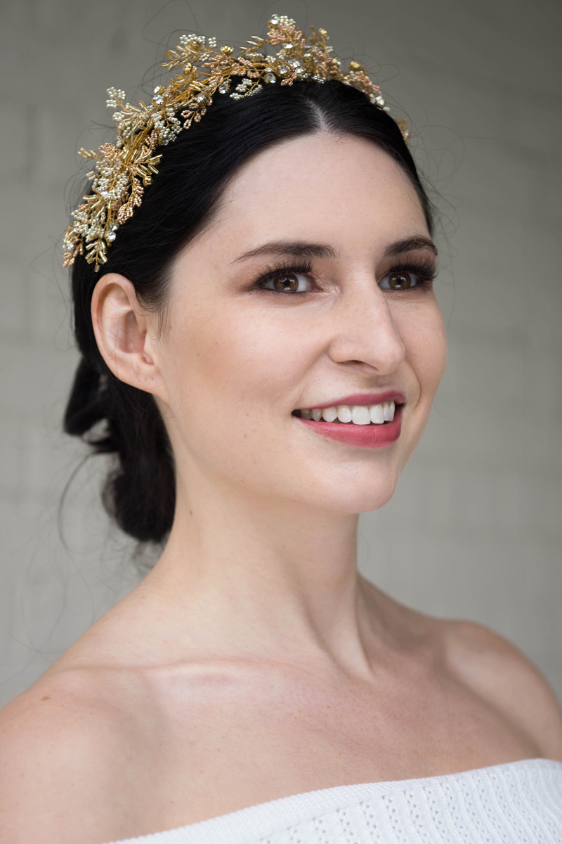 aureus-flos-fine-art-wedding-accessories-orla-headband-botanica-collection07