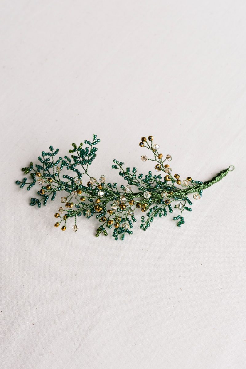 aureus-flos-fine-art-wedding-accessories-silvan-short-hair-vine-botanica-collection07