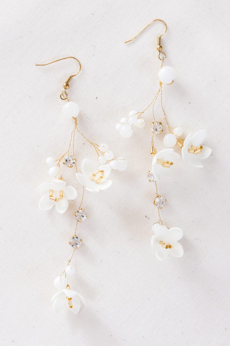 elderflower-earrings-aureus-flos-fine-art-wedding-accessories