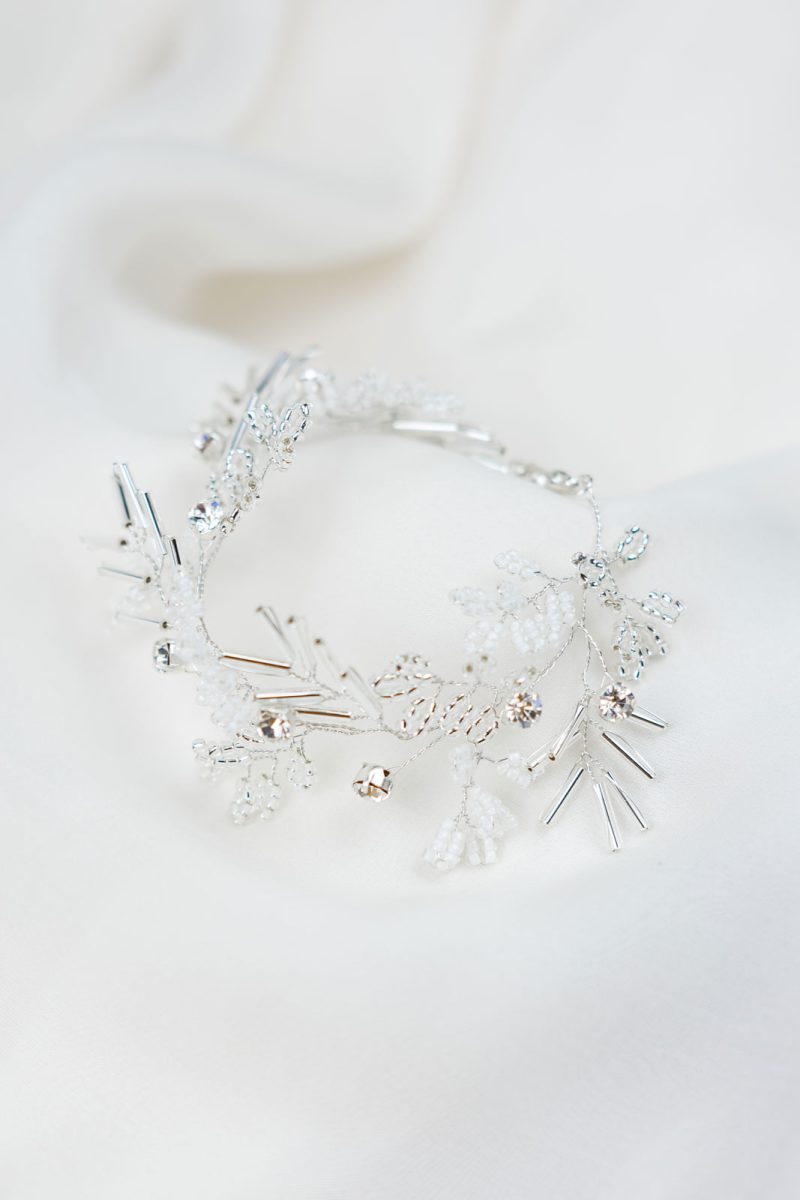 Aureus Flos ozdoby ślubne do włosów i ekskluzywna biżuteria damska handmade orla bransoletka slubna glamour srebrna (4)