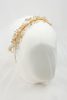 Aureus Flos ozdoby ślubne do włosów i ekskluzywna biżuteria damska handmade orla zlota opaska slubna boho z listkami (2)
